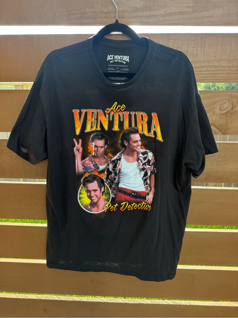 Graphic Tee - Black ace Ventura pet Detective 90’s vintage